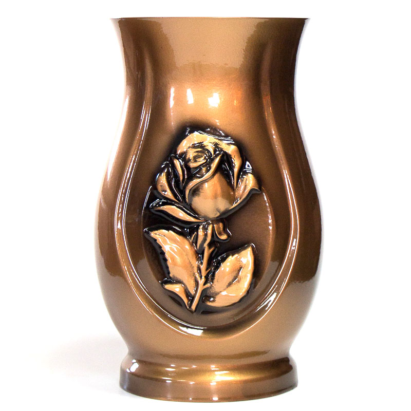 Ваза из бронзы